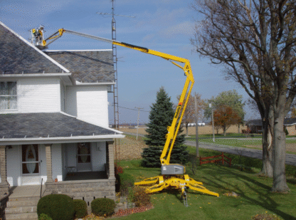 Haulotte 5533A Towable Man Lift 55' - Image 3